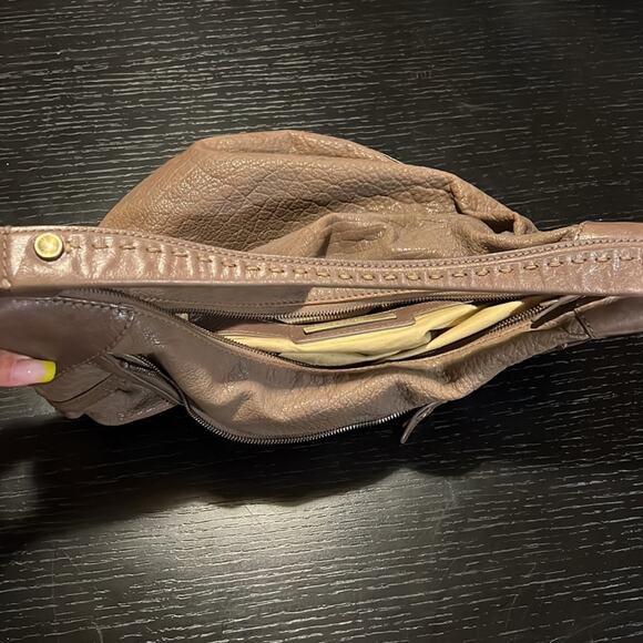 Theory shoulder strap Leather bag - Picture 9 of 9